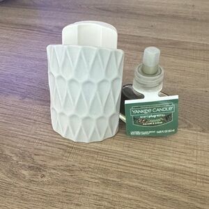 Yankee Candle White Geometric ScentPlug with Refill